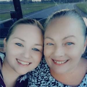 Meet your Posher, Christina